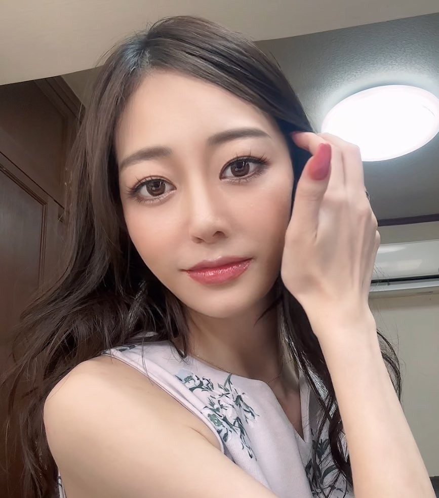 蒼山愛奈(Aina Aoyama,苍山爱奈)高清写真图片