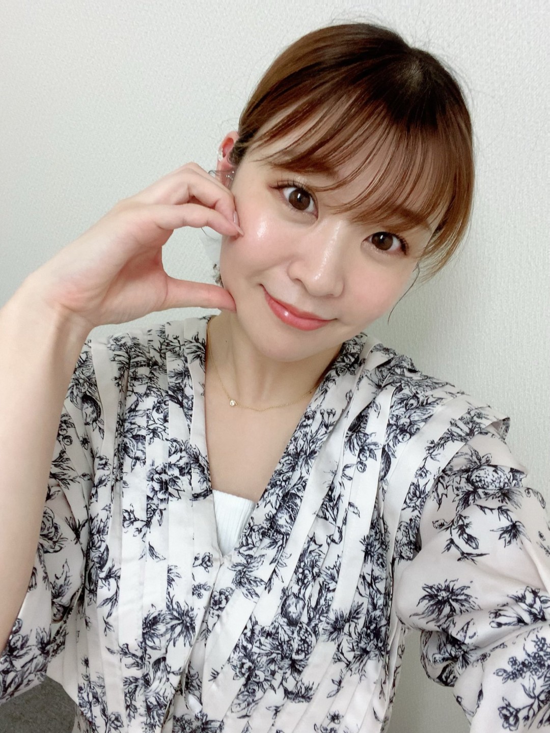 皆野爱(皆野あい,Minano Ai)