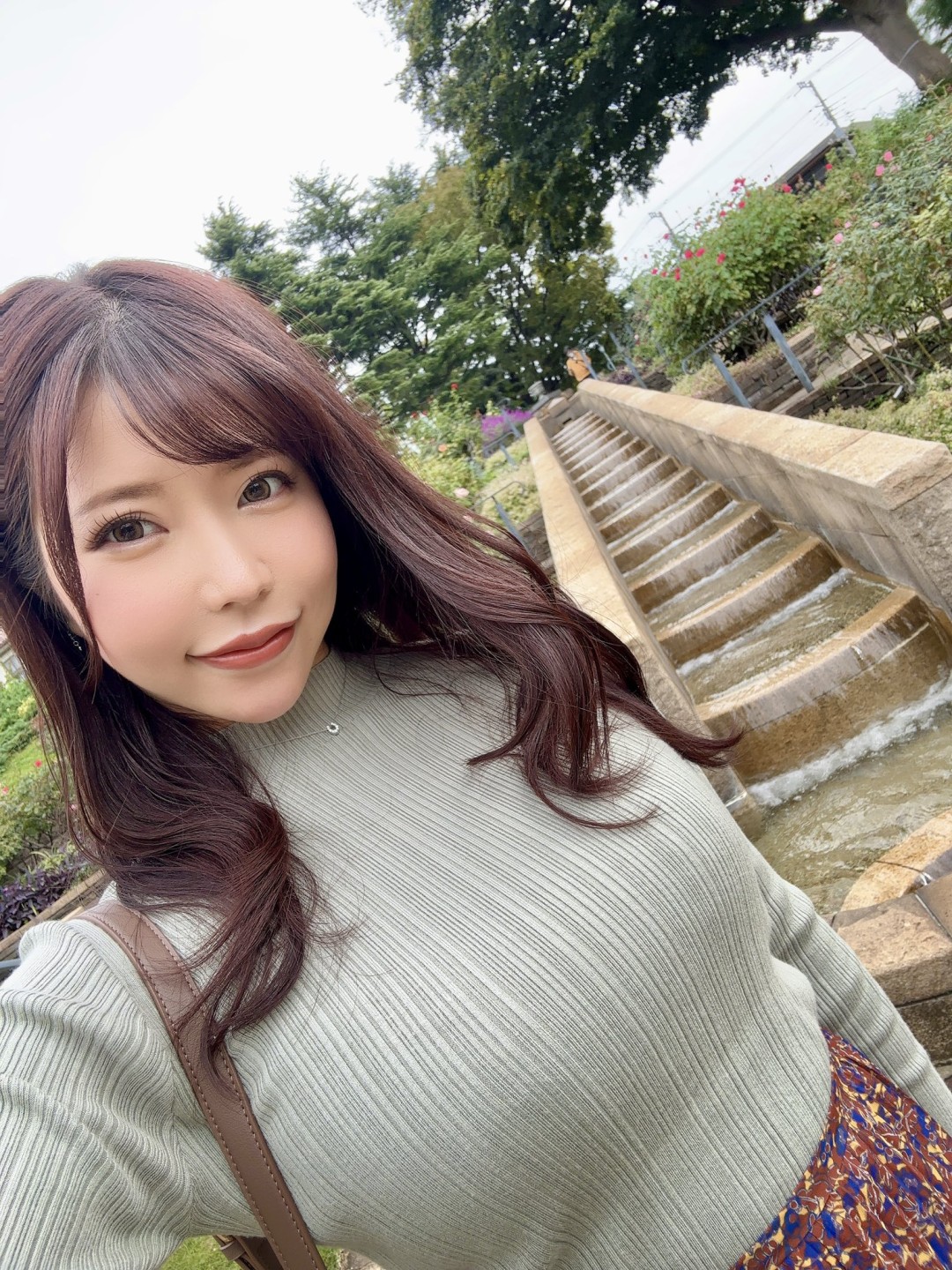 綾瀬舞菜(绫濑舞菜,Ayase Maina)
