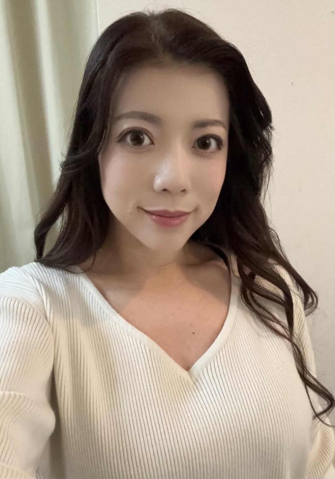 小倉みきね(Mikine Ogura)
