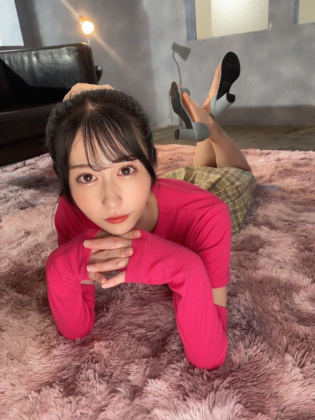 鈴乃ウト(铃乃宇都,Suzuno Uto)