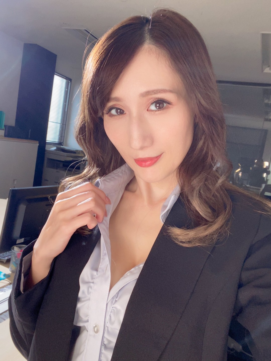 JULIA(京香JULIA)