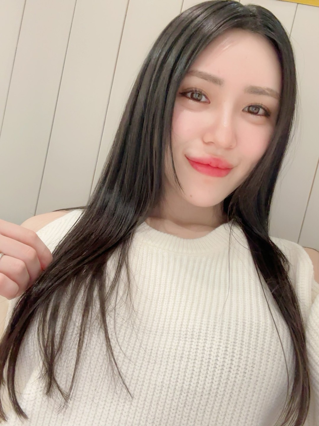 盐见彩(塩見彩,Siomi Aya)
