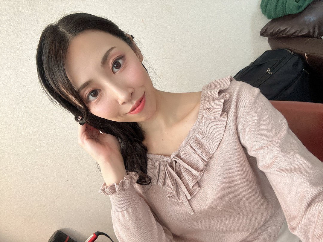 岡西友美(Okanishi Tomomi)