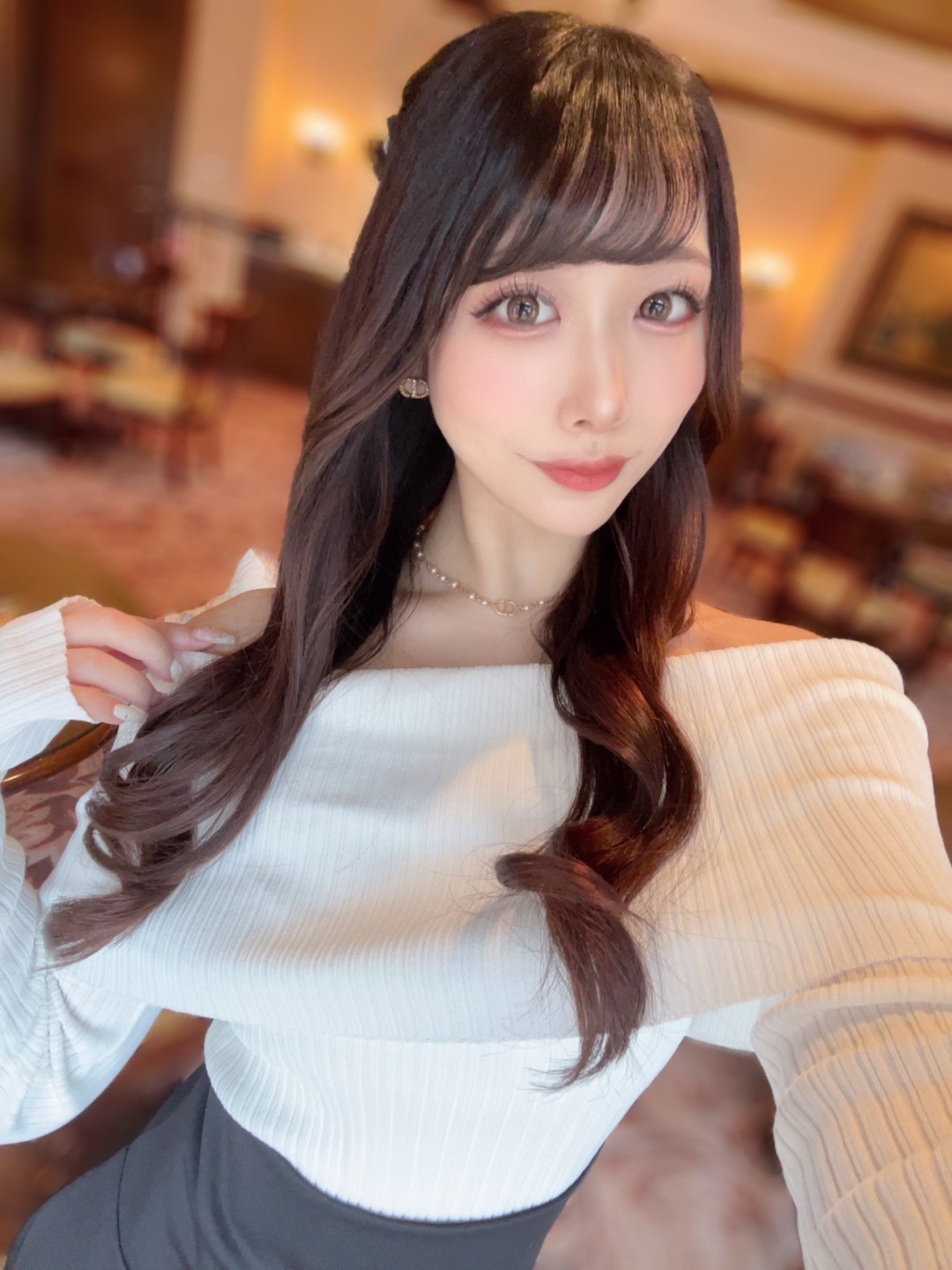 尾崎えりか(尾崎惠理香,Ozaki Erika)