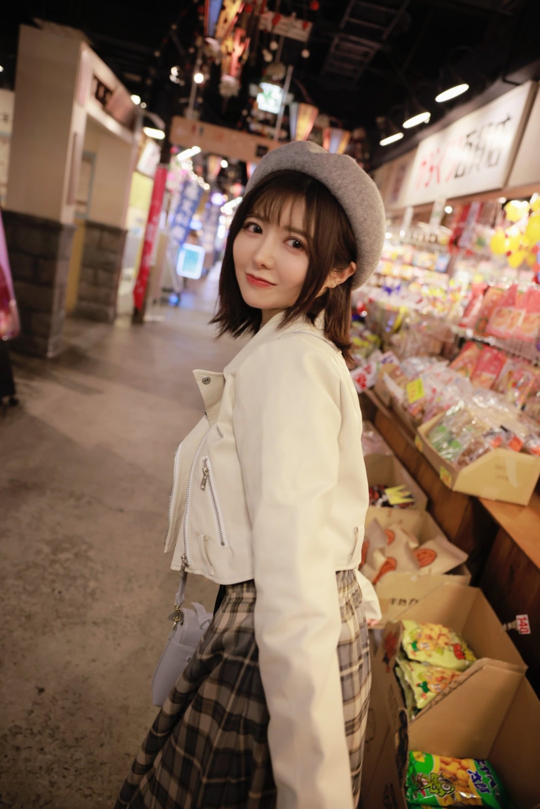 善馬まみ(善马麻美,Mami Zenba)