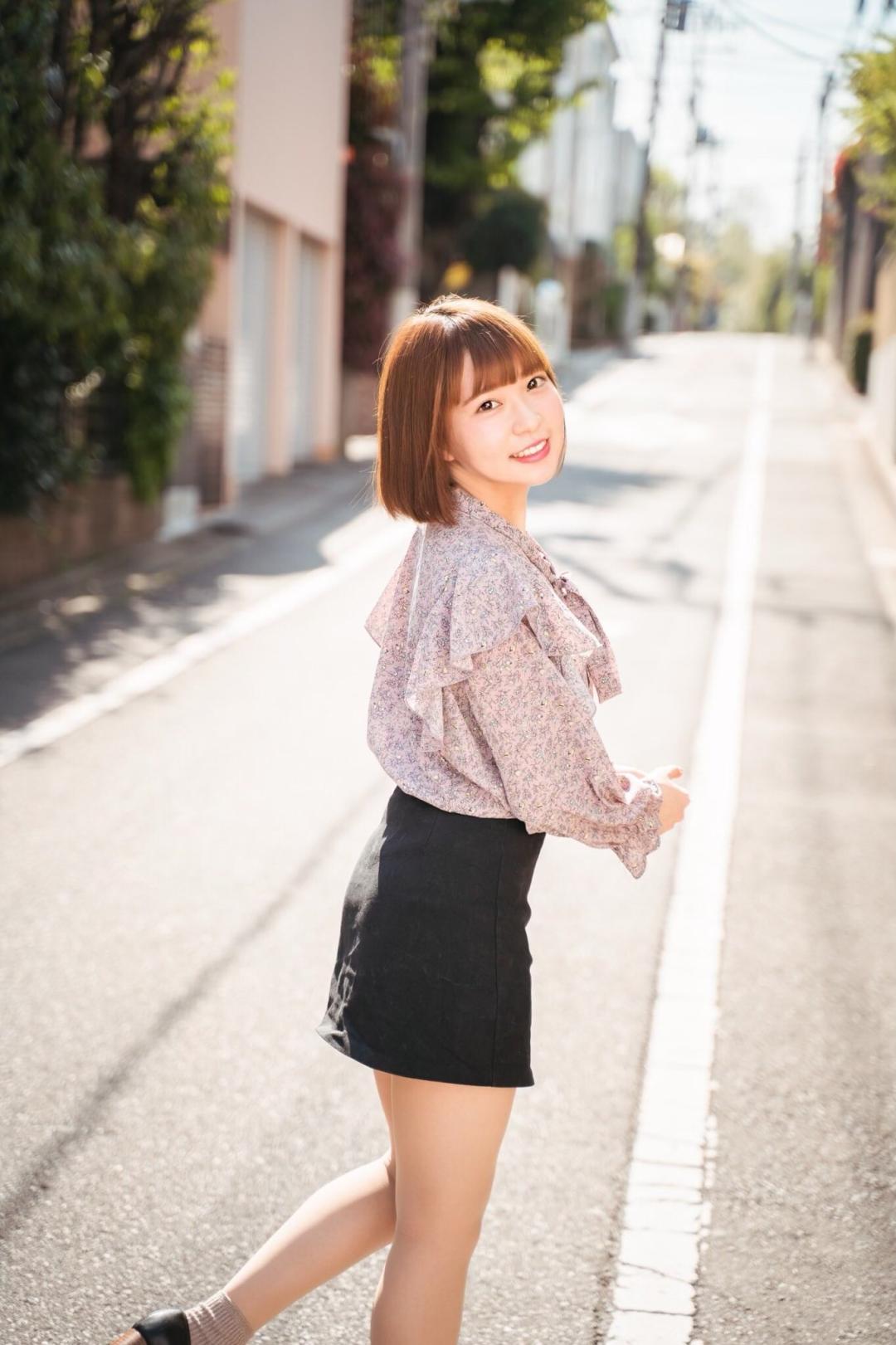 圆井萌华(円井萌華,Marui Moeka)