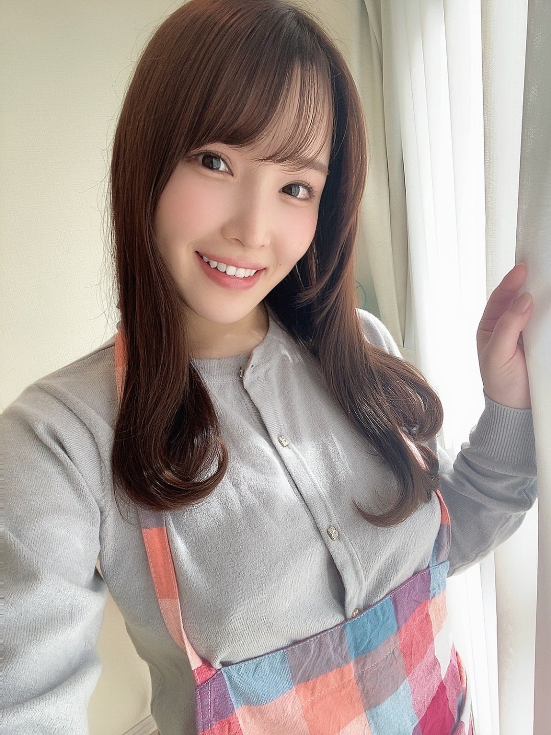 美波汐里(Minami Shiori)
