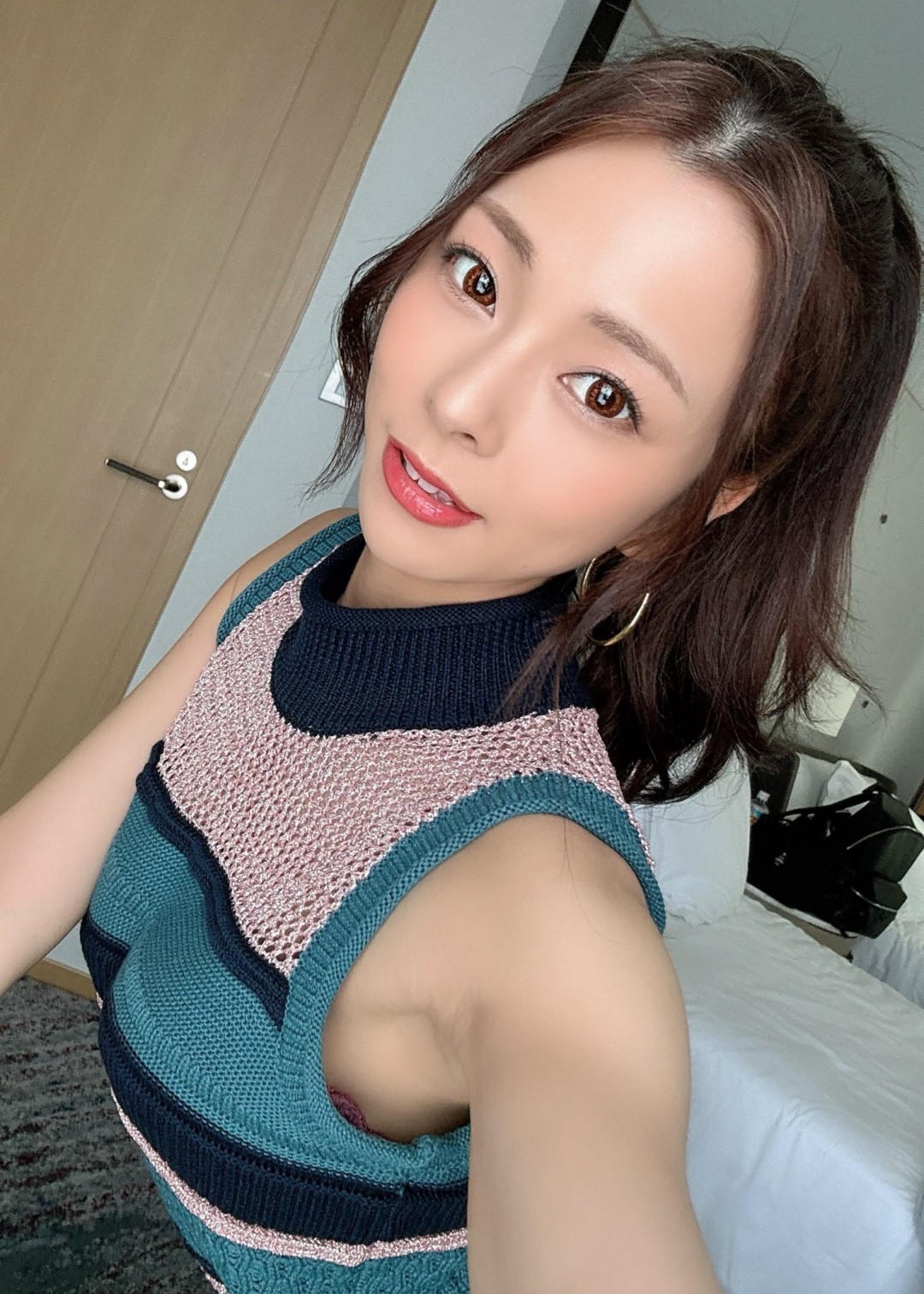 岬梓(岬あずさ,Misaki Azusa)