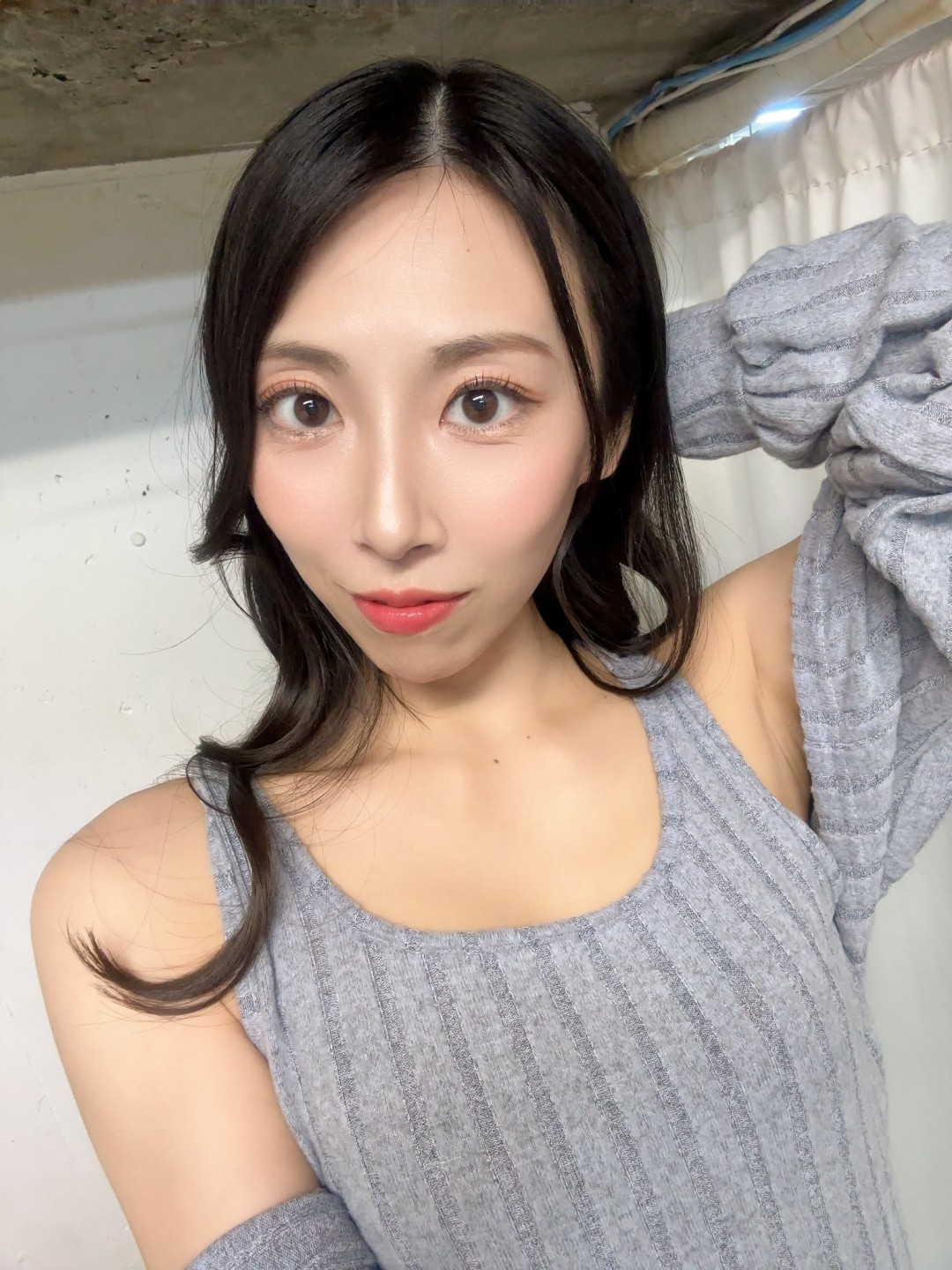岡西友美(Okanishi Tomomi)