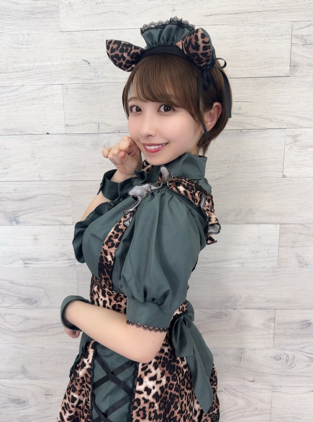 宍户里帆(宍戸里帆,Shishido Riho)