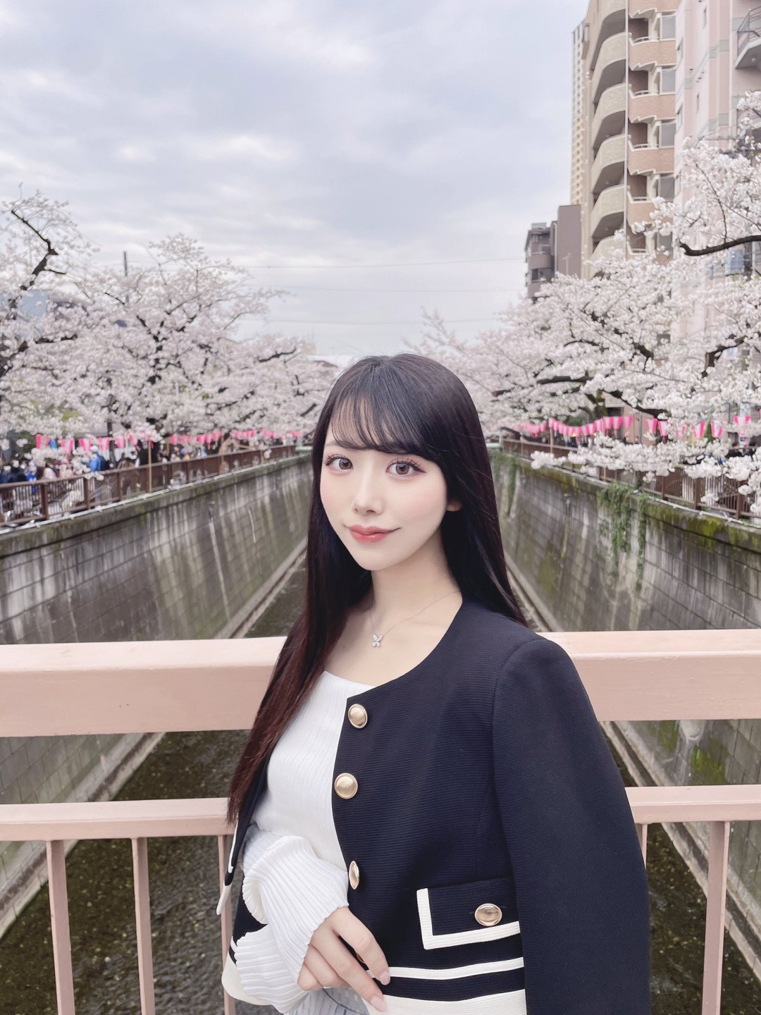尾崎えりか(尾崎惠理香,Ozaki Erika)