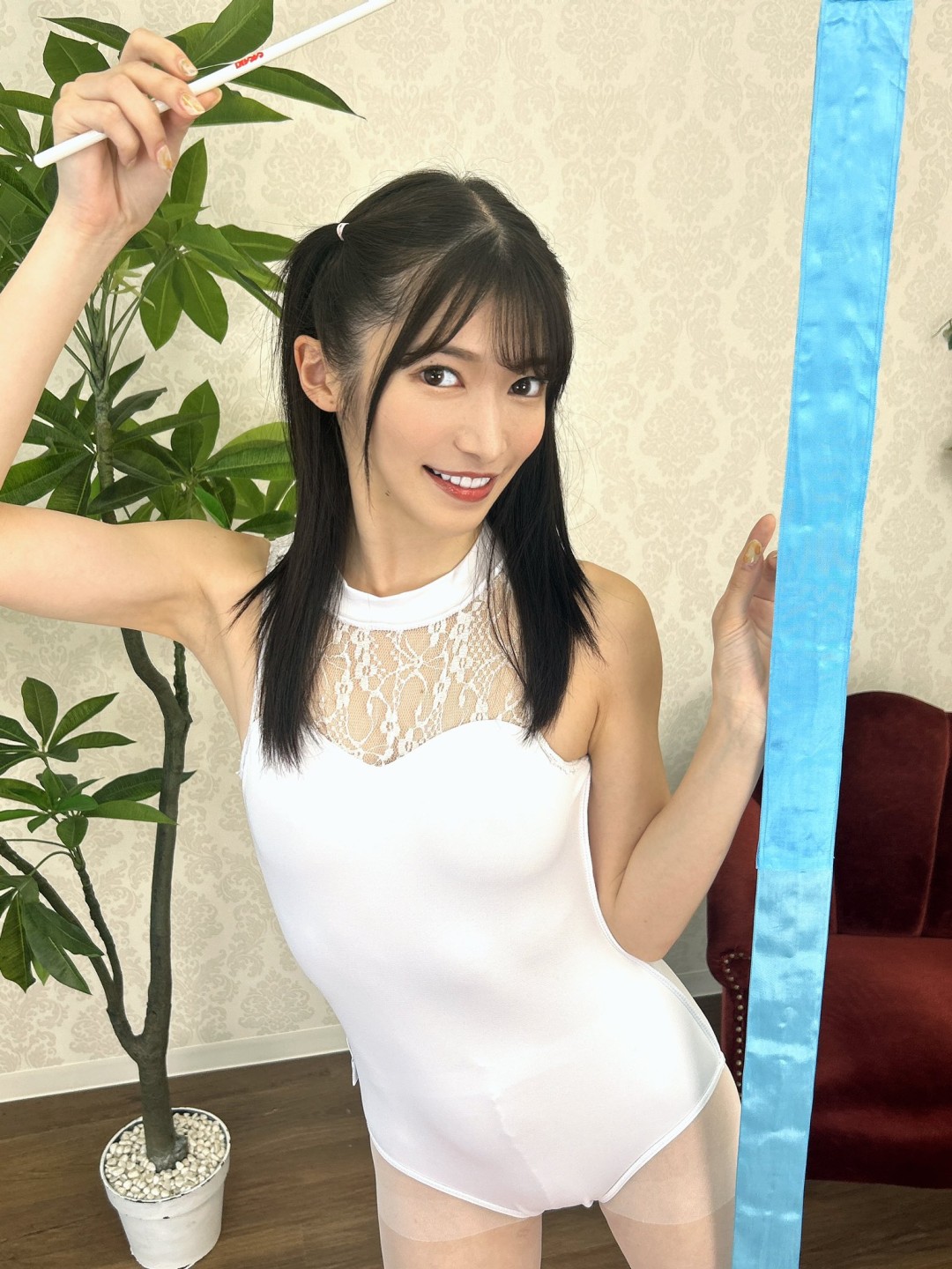 十束るう(Totsuka Ruu,十束流羽)