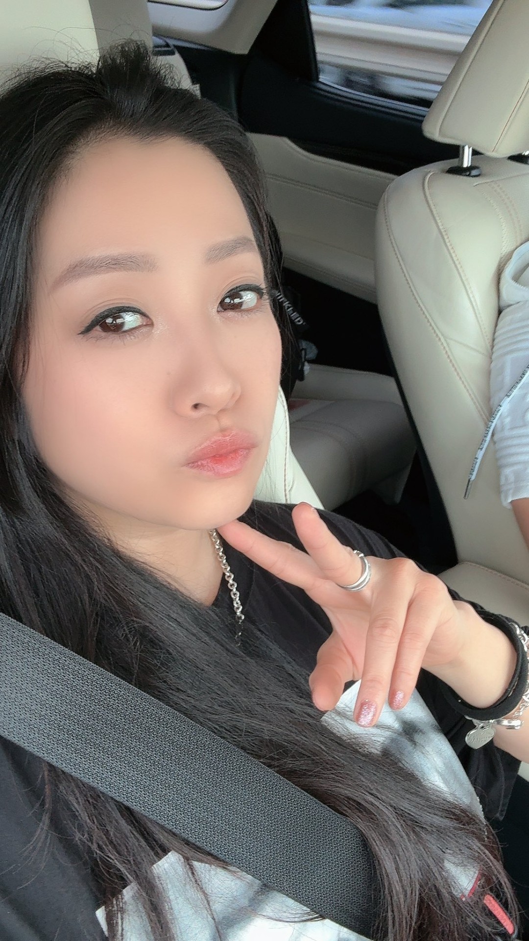 小向美奈子(小向美奈子,Komukai Minako)