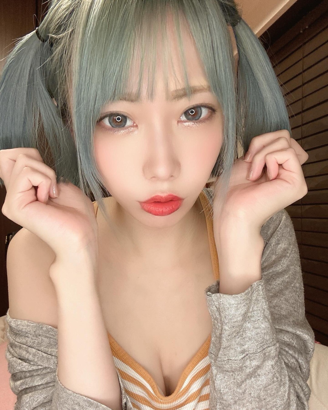 川菜美铃(川菜美鈴,Kawana Misuzu)