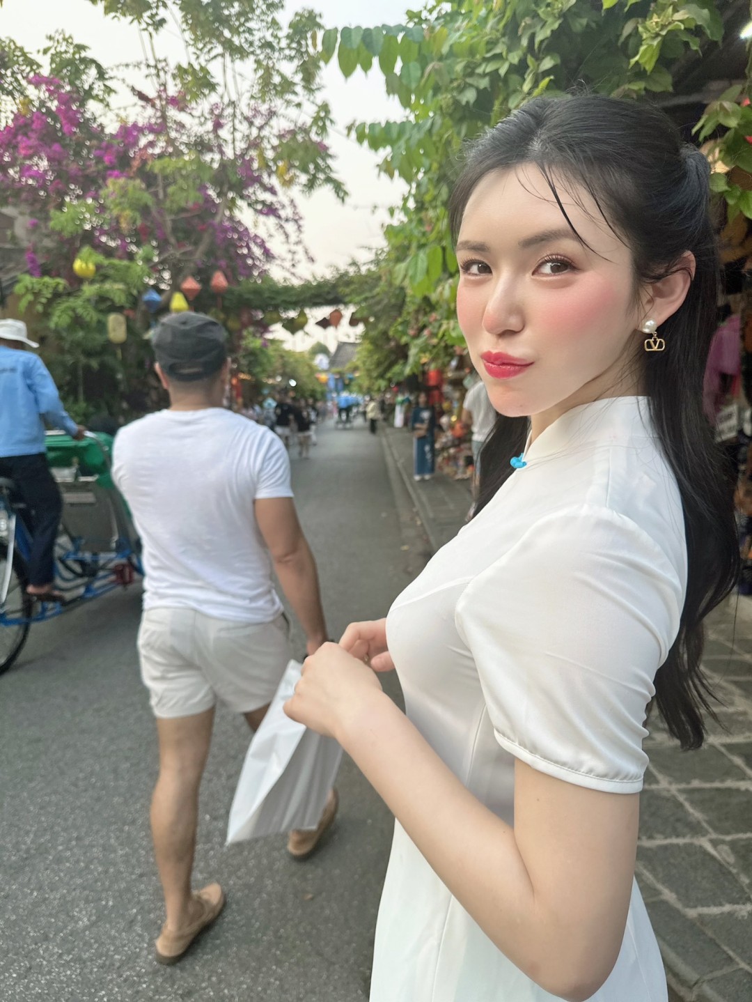 盐见彩(塩見彩,Siomi Aya)