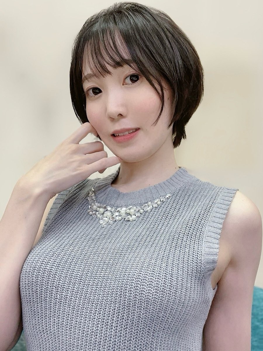 藍澤りく(蓝泽里久,Liku Aizawa)