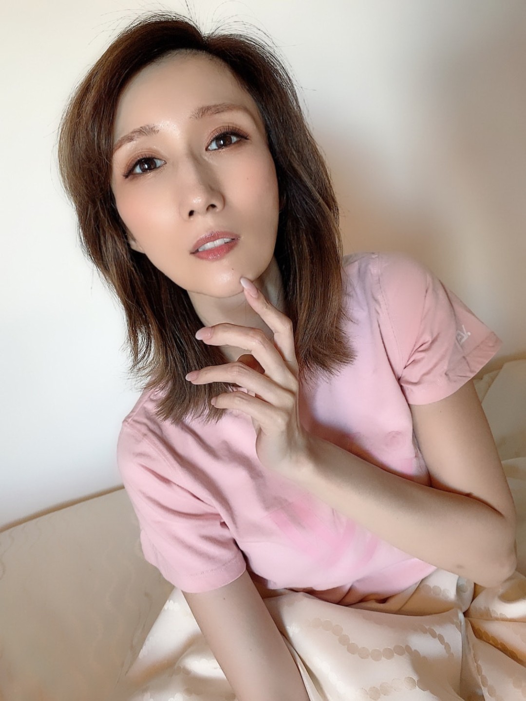 JULIA(京香JULIA)