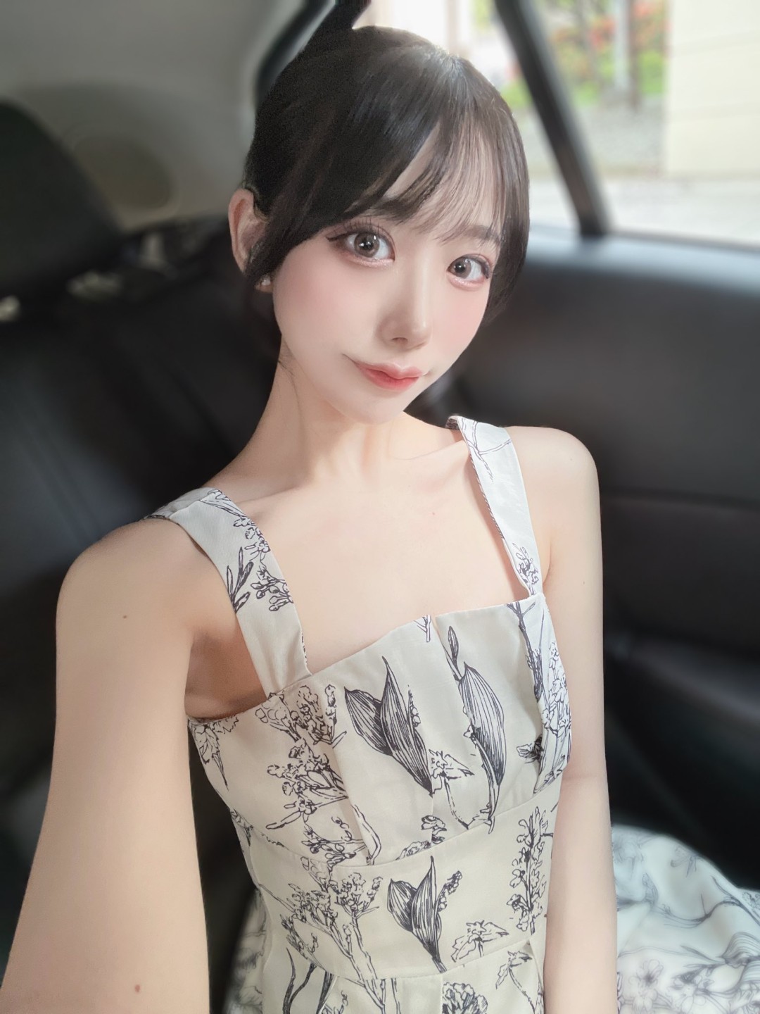 尾崎えりか(尾崎惠理香,Ozaki Erika)