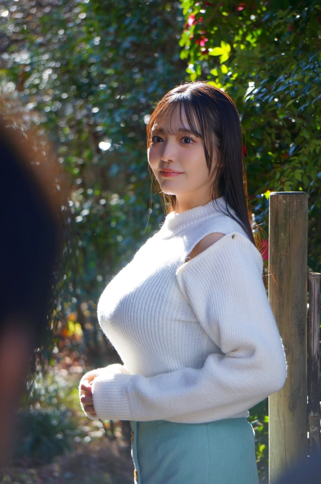 恋渕ももな(恋渕桃菜,Momona Koibuchi)