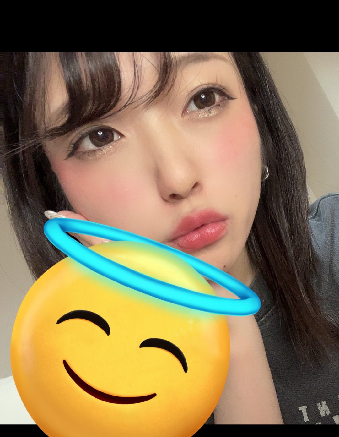 南梨央奈(Minami Riona)