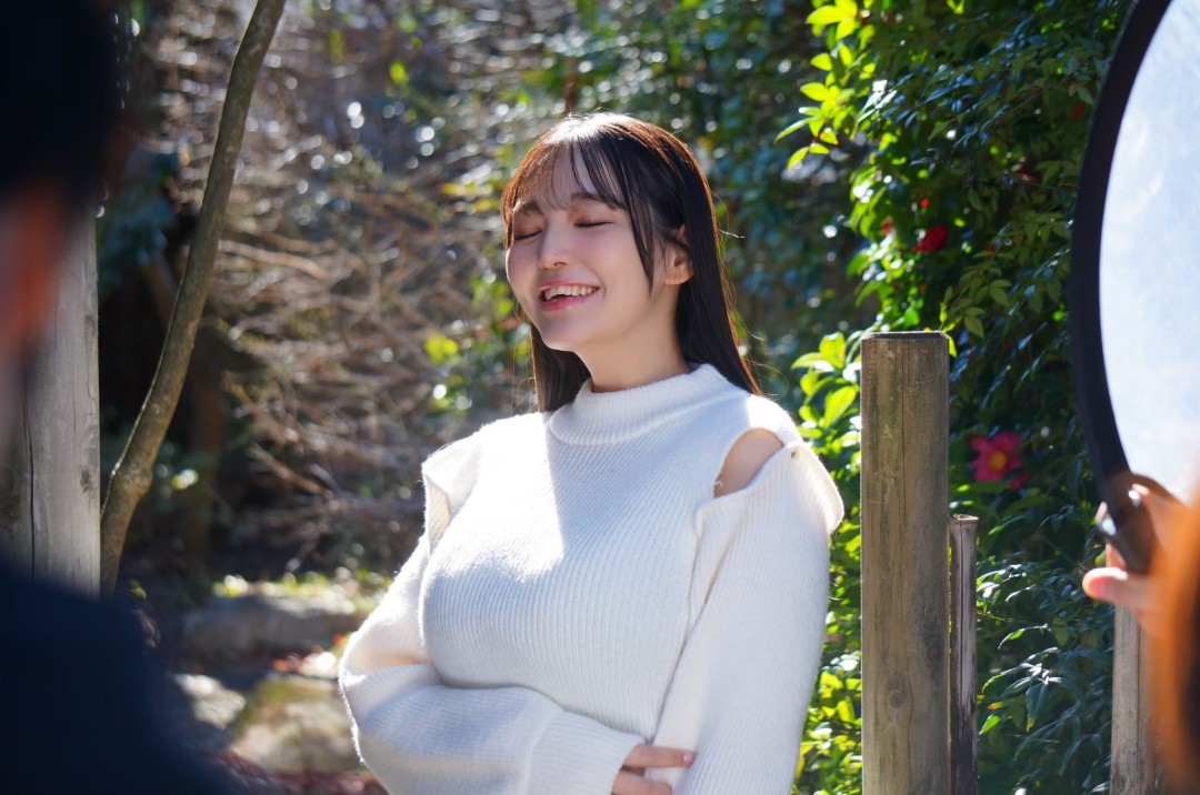恋渕ももな(恋渕桃菜,Momona Koibuchi)