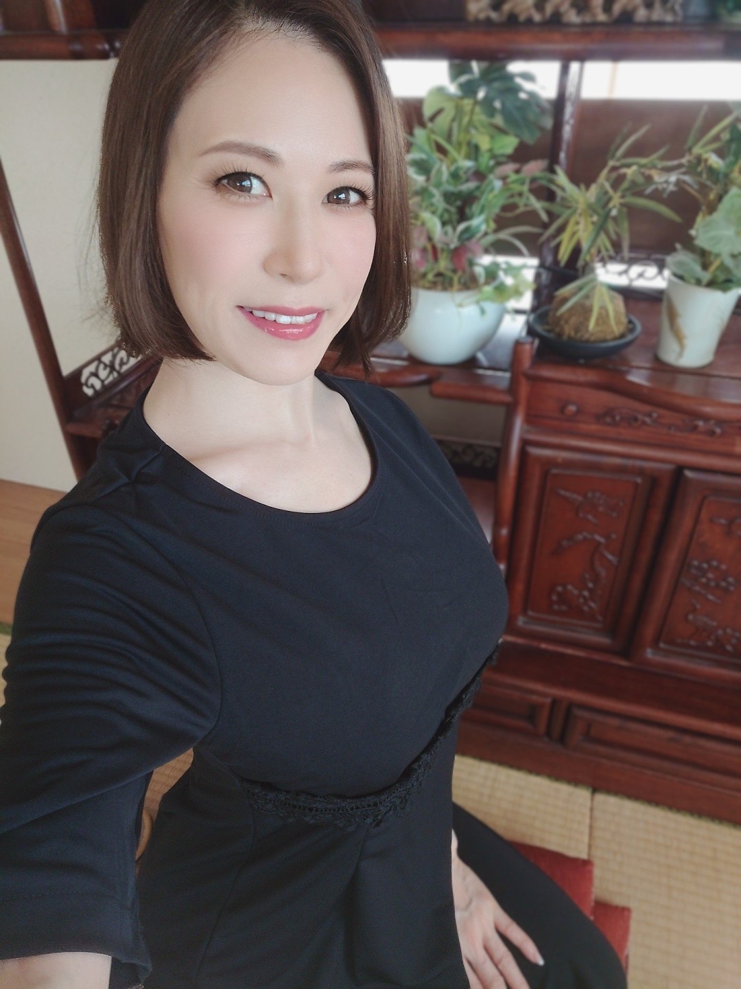 一場れいか(一场玲香,Ichiba Reika)