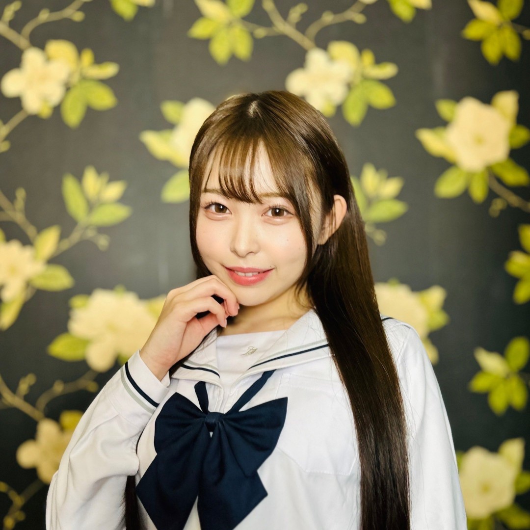 瀬戸ひなこ(濑户雏子,Hinako Seto)