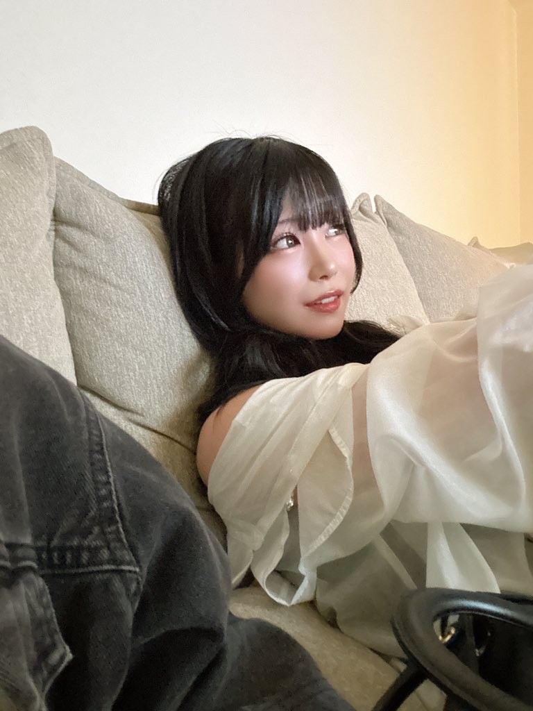 逢月日葵(逢月ひまり,Aizuki Himari)