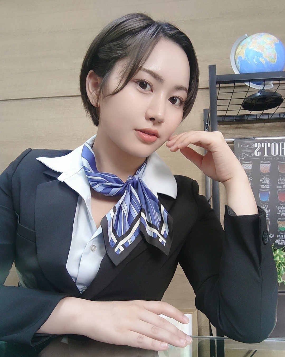 紫月友香里(紫月ゆかり,Shizuki Yukari)