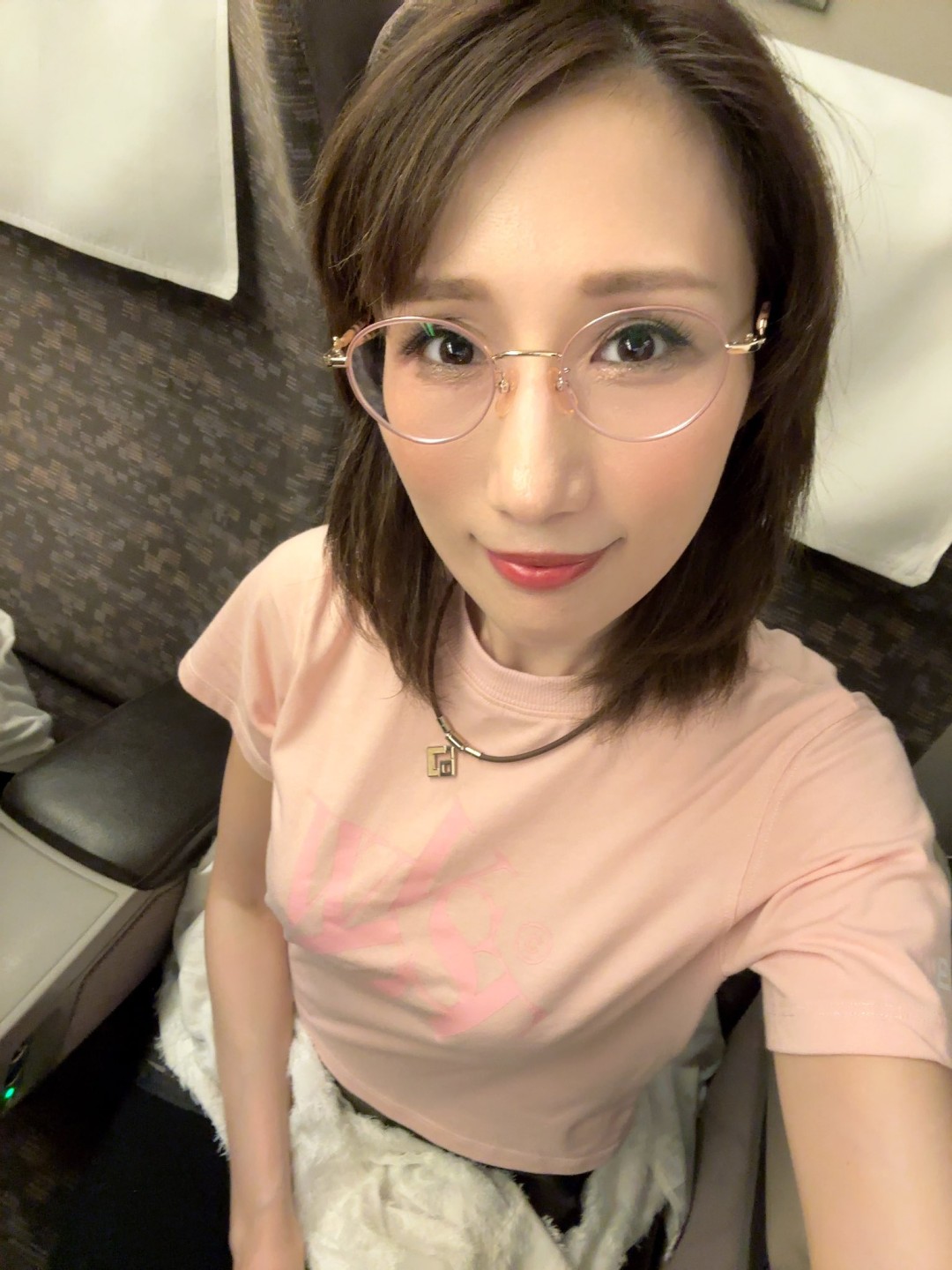 JULIA(京香JULIA)