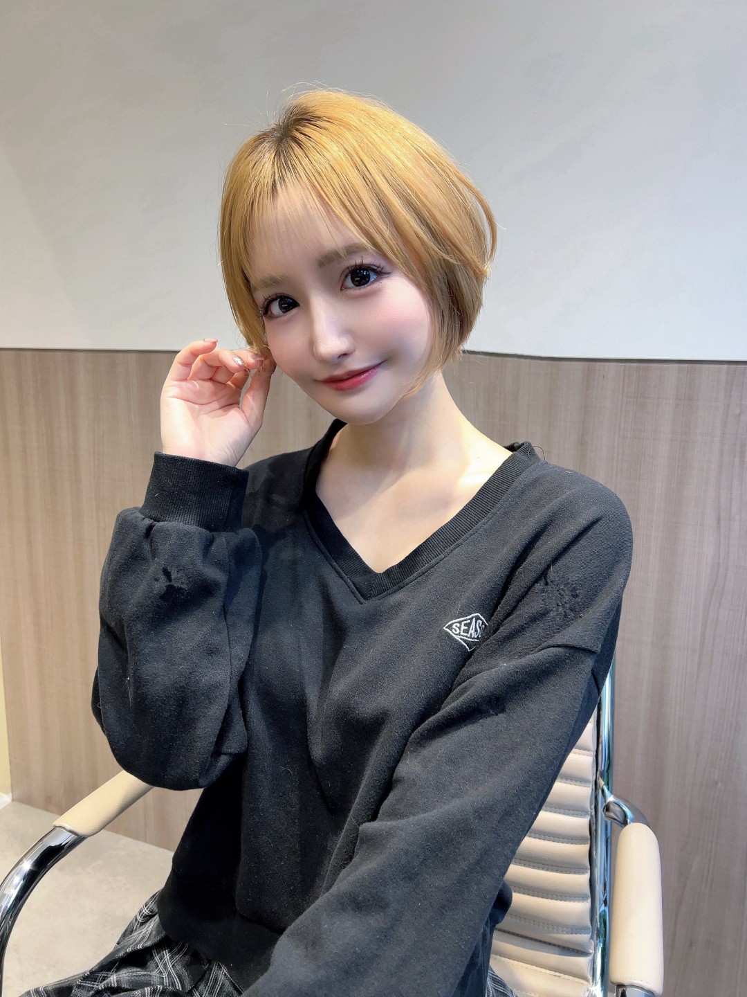 百永さりな(百永纱里奈,Momonaga Sarina)