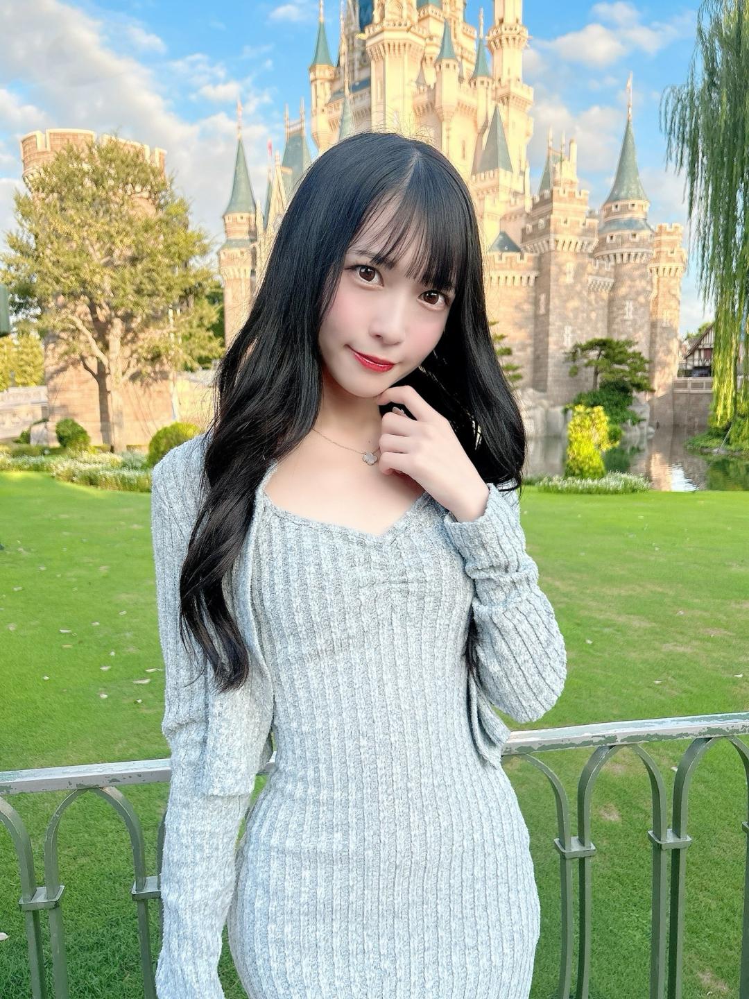 圆井萌华(円井萌華,Marui Moeka)