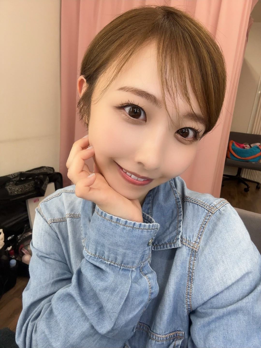 宍户里帆(宍戸里帆,Shishido Riho)