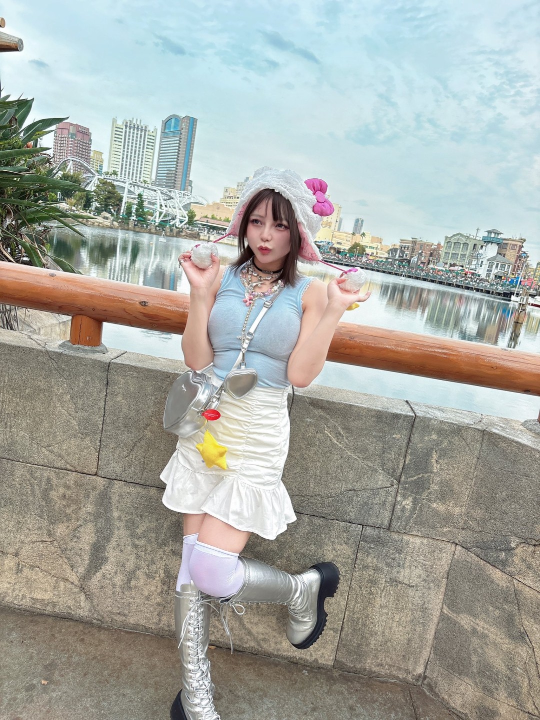 鹿野あも(鹿野阿萌,Kano Amo)