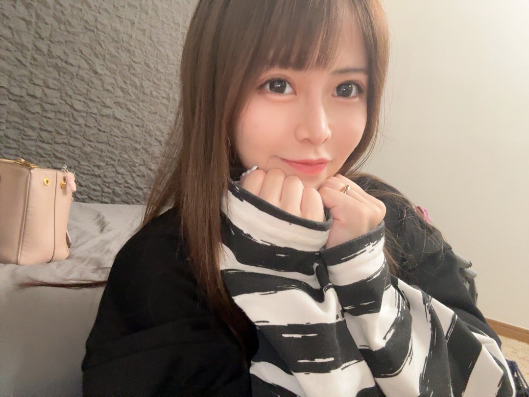 天野花乃(Amano Kano)