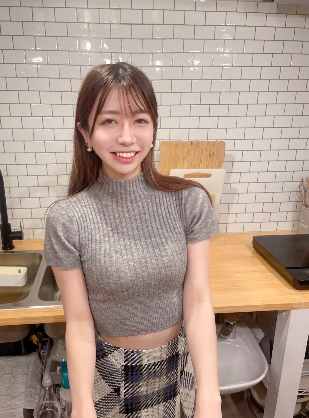 大浦真奈美(Oura Manami)