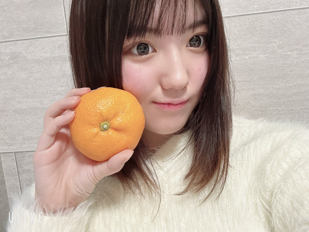 小鈴みかん(Kosuzu Mikan)