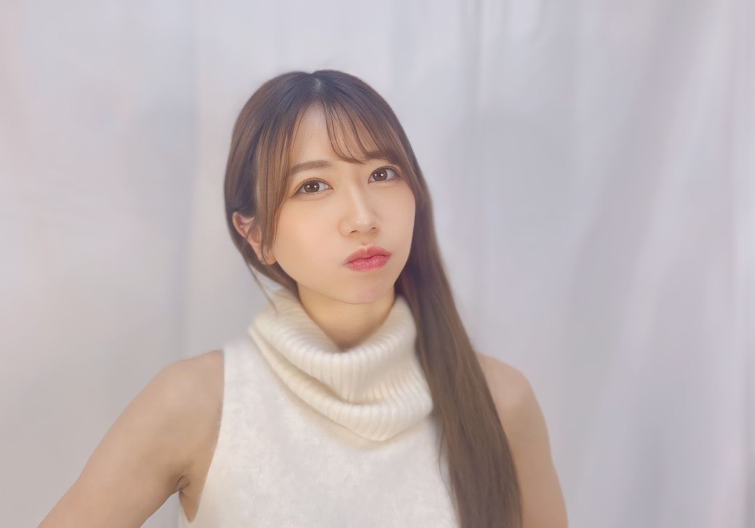 大浦真奈美(Oura Manami)