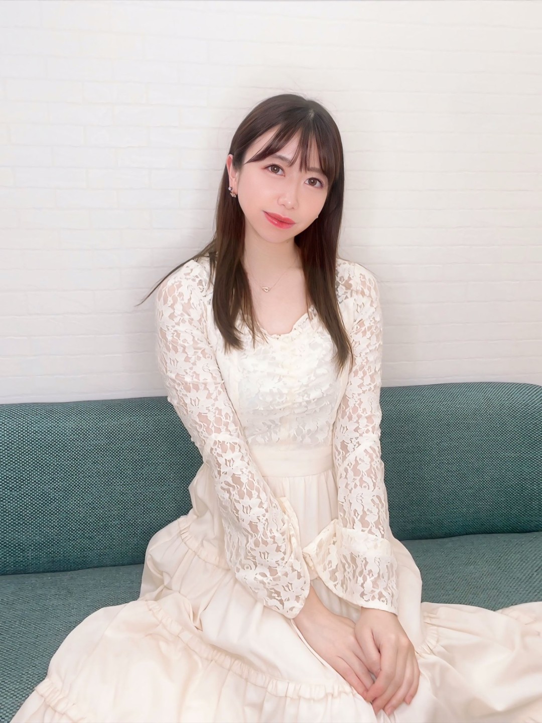 大浦真奈美(Oura Manami)