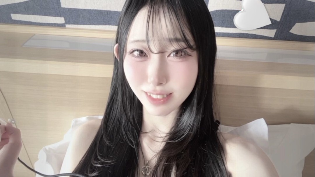 月城りり香(月城莉莉香,Tsukishiro Ririka) 生活照 第2张