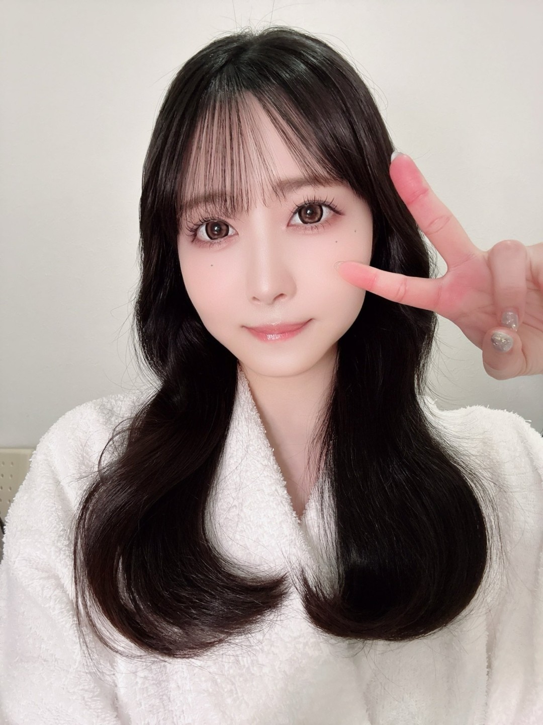 白羅冬萌(白罗冬萌,Shira Tomo)