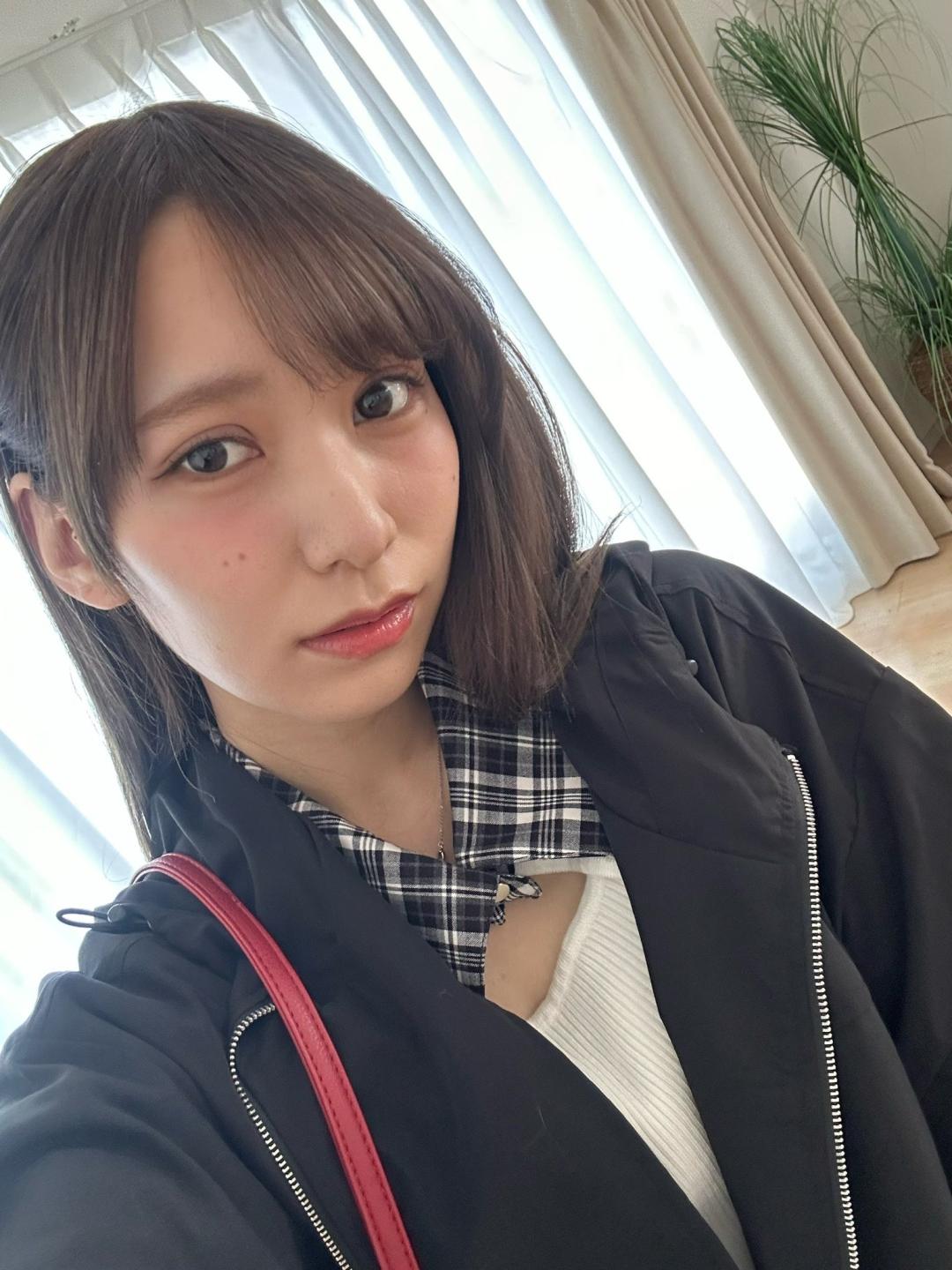 湊音かれん(湊音可莲，Minato Karen)高清写真图片