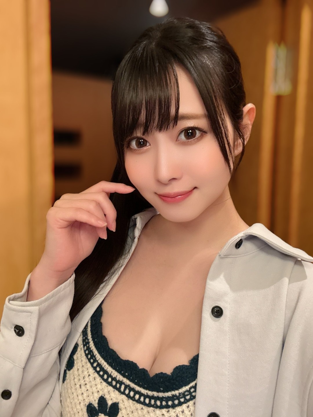 白羅冬萌(白罗冬萌,Shira Tomo)