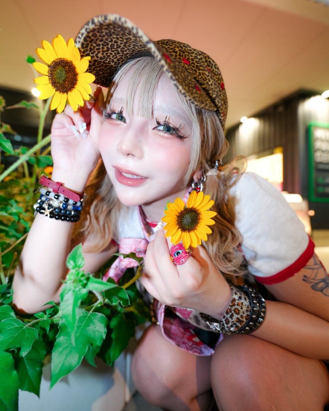 鹿野あも(鹿野阿萌,Kano Amo)