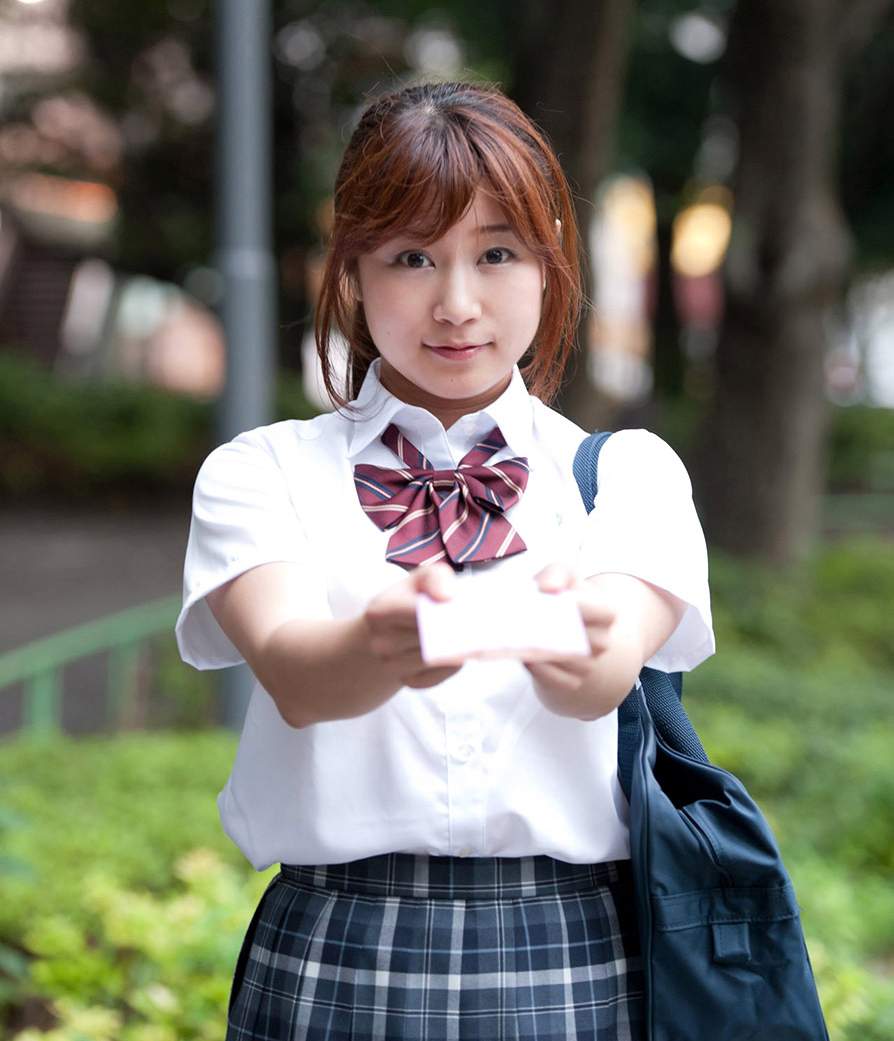 愛音まひろ(Mahiro Aine,爱音真寻)