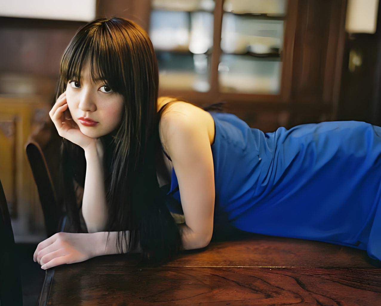 Rina Aizawa(逢泽莉娜,逢沢りな)