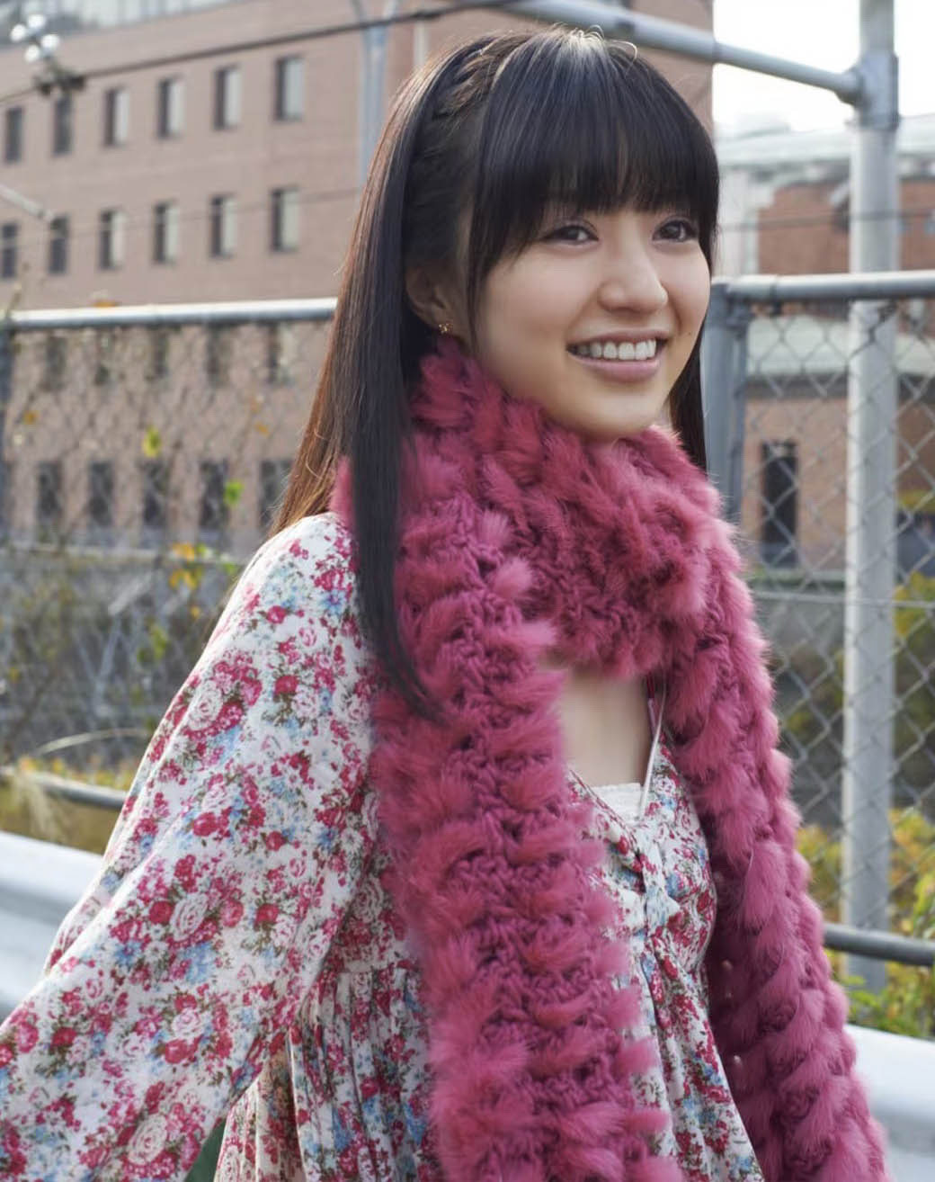 Rina Aizawa(逢泽莉娜,逢沢りな)