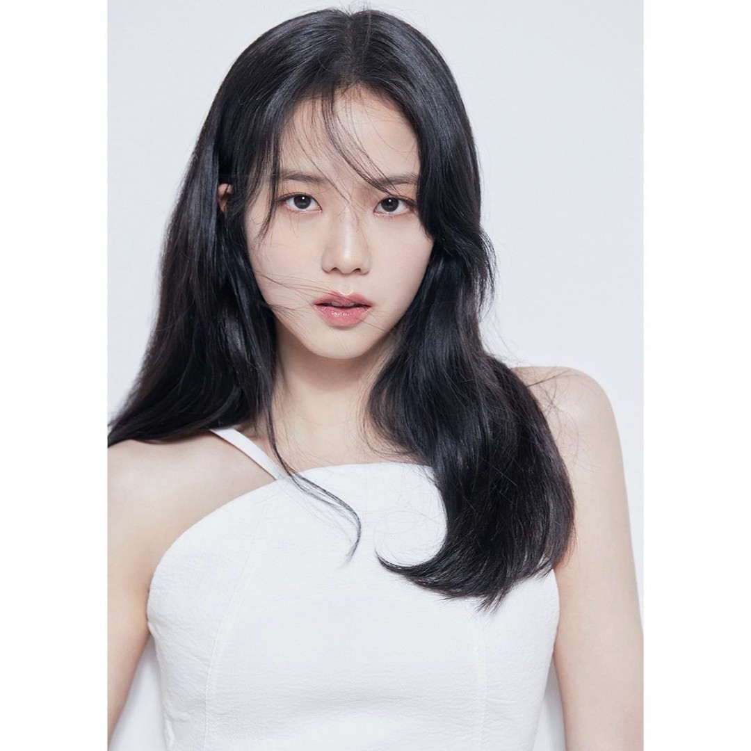 Kim Ji-soo(金智秀)