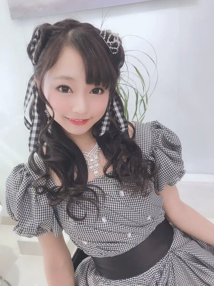 河东实里(河東実里,Kawatou Minori)